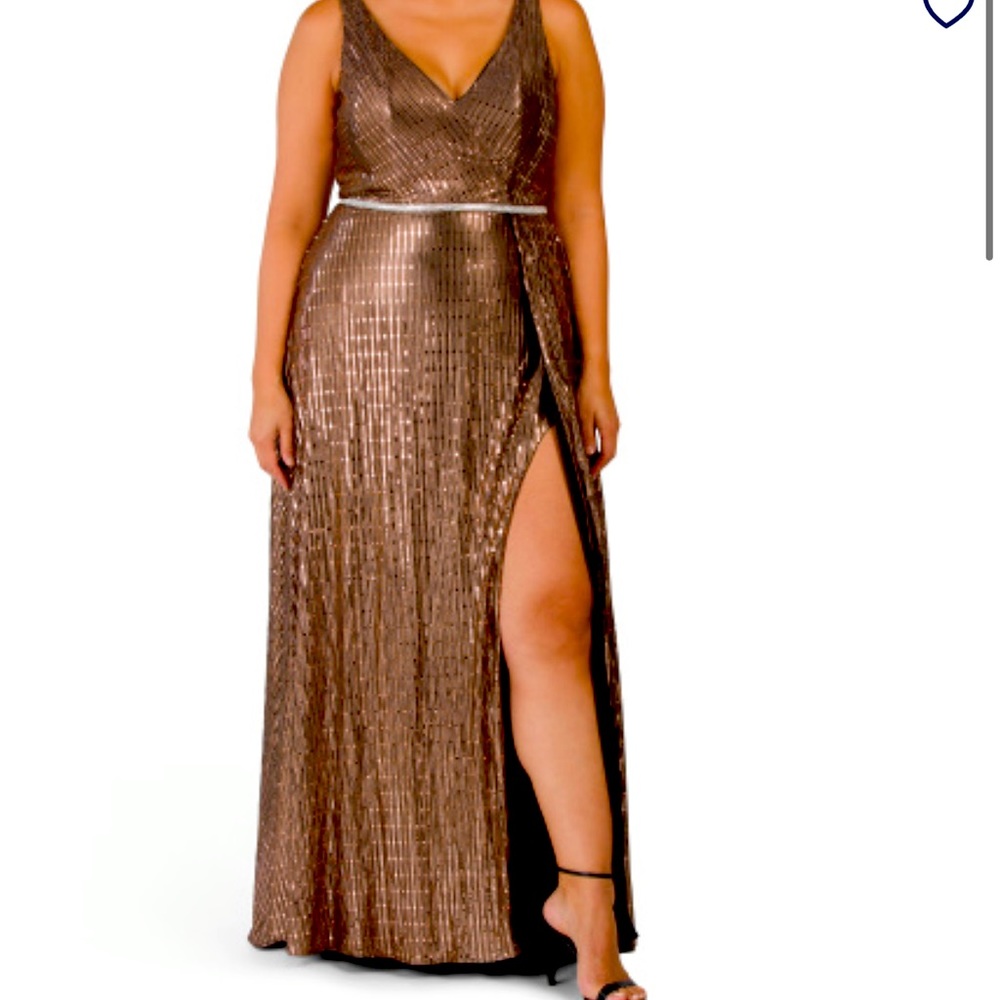 Mac Duggal plus size evening dress